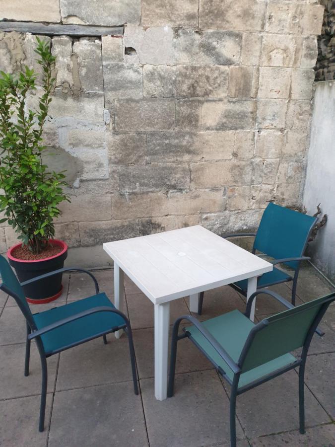 אביניון Appartement Terrasse - Hypercentre מראה חיצוני תמונה